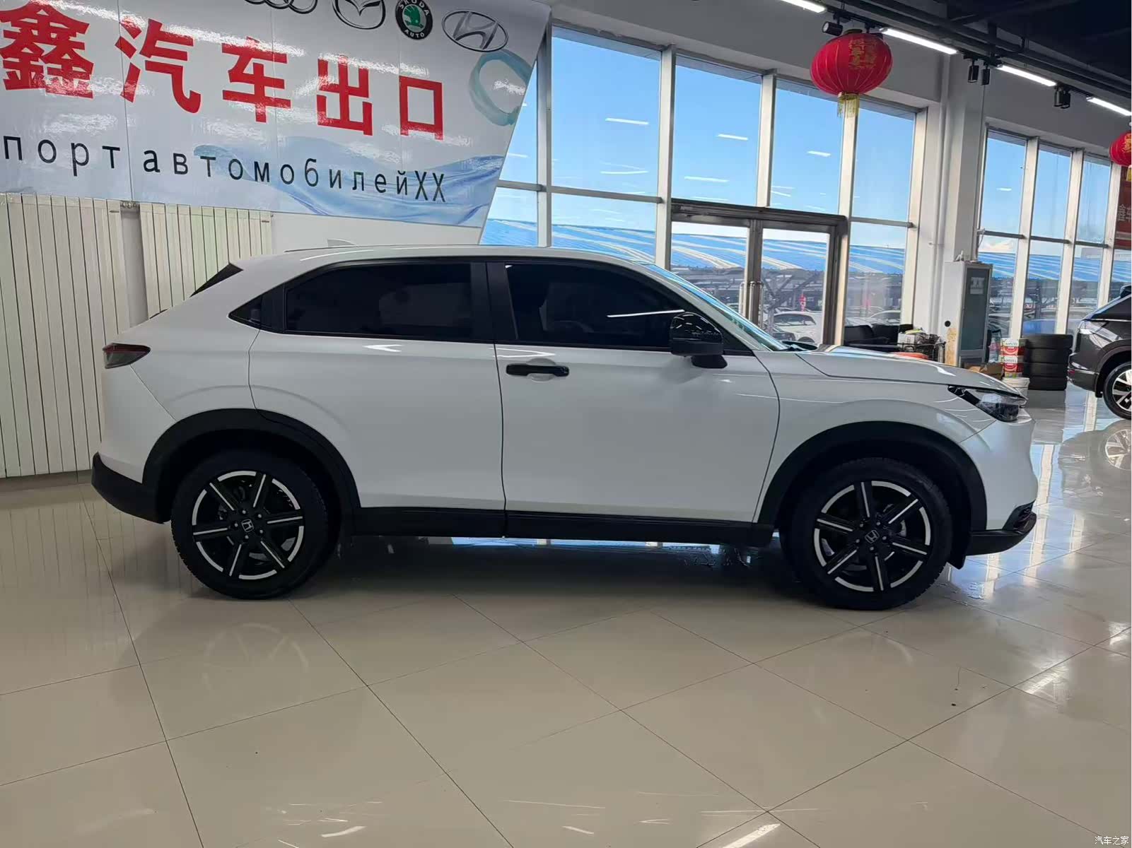 Honda Vezel, 2023 4