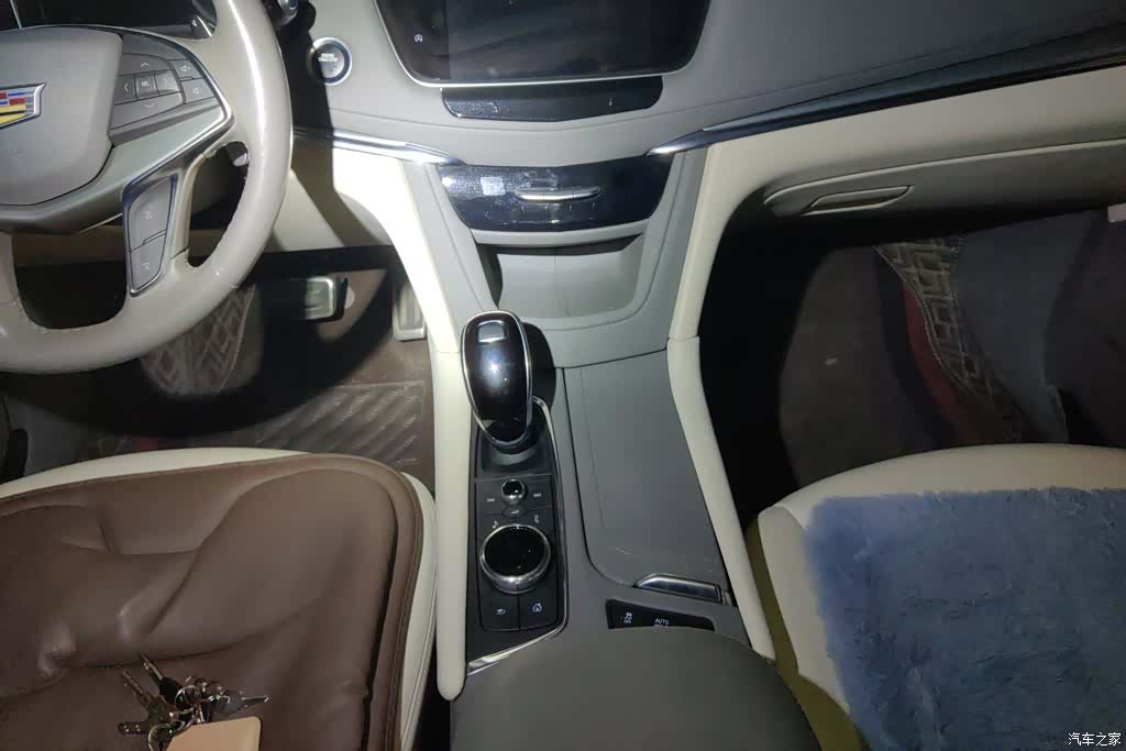 Cadillac XT5, 2024 16