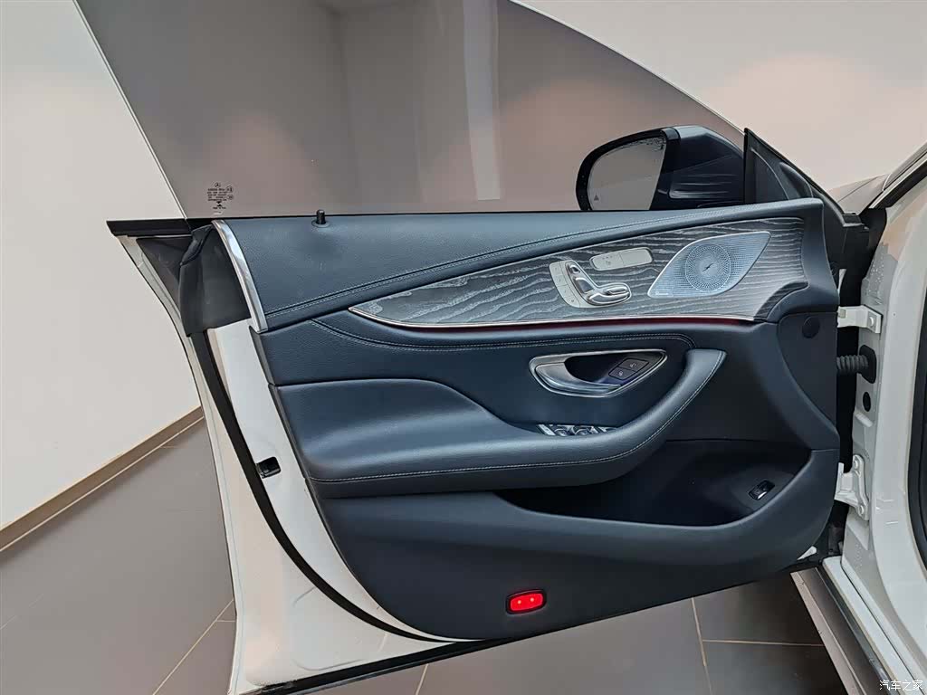 Mercedes-Benz CLS, 2023 8