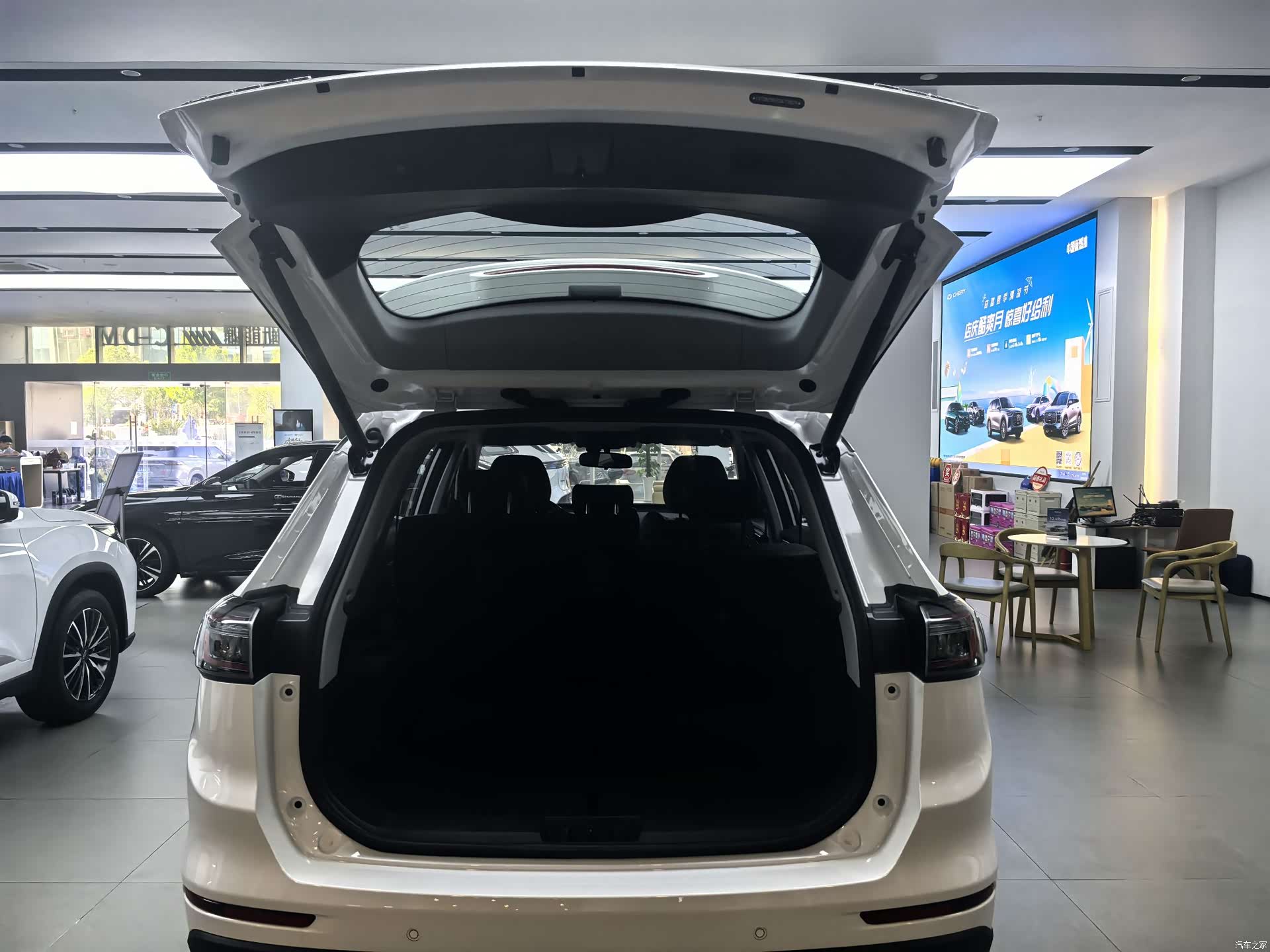 Chery Tiggo 8, 2025 8