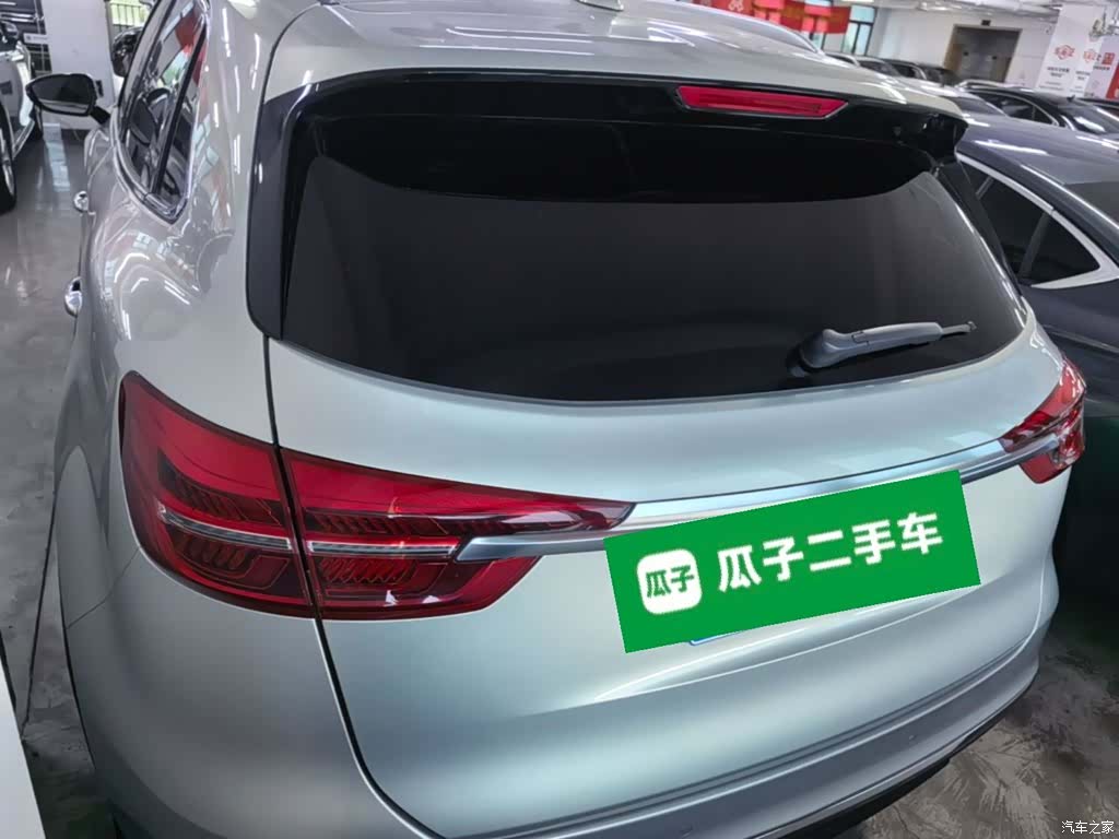 Hongqi HS5, 2022 все фото