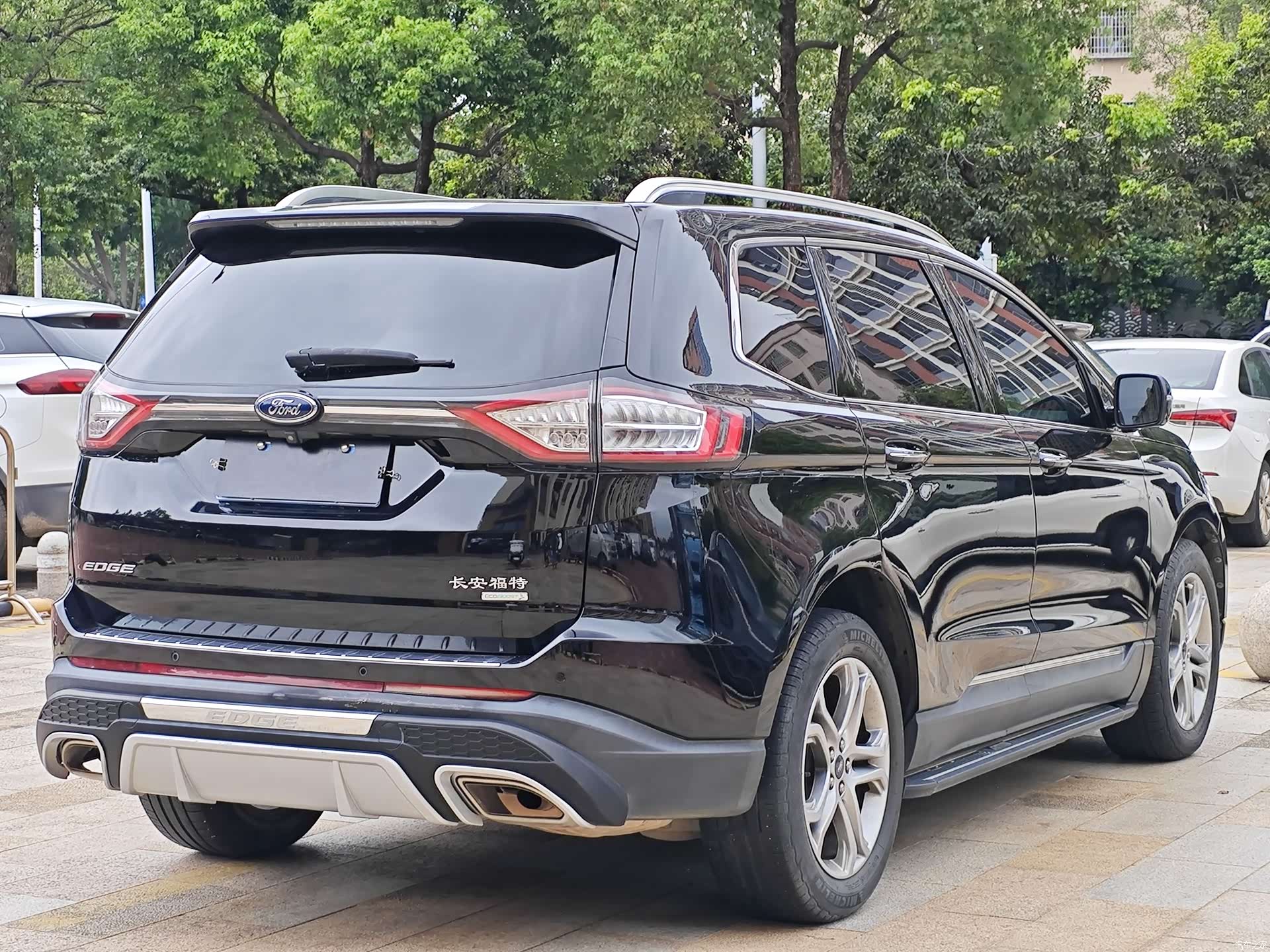 Ford Edge, 2019 10