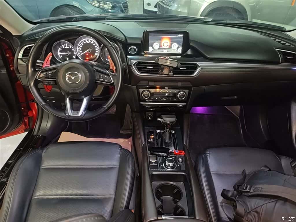 Mazda Atenza, 2018 10