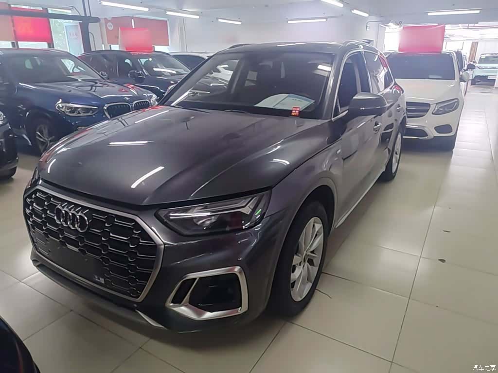 Audi Q5L, 2022 2