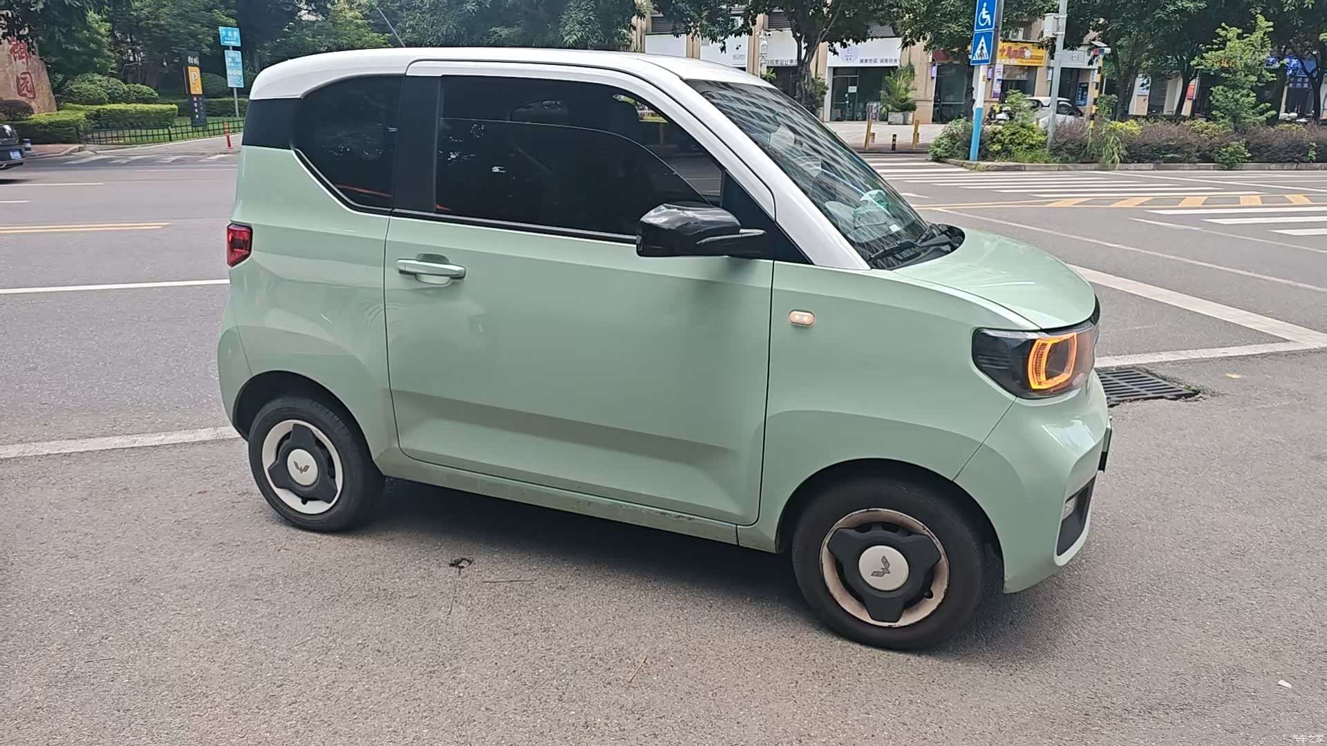 Wuling MINIEV, 2022 все фото