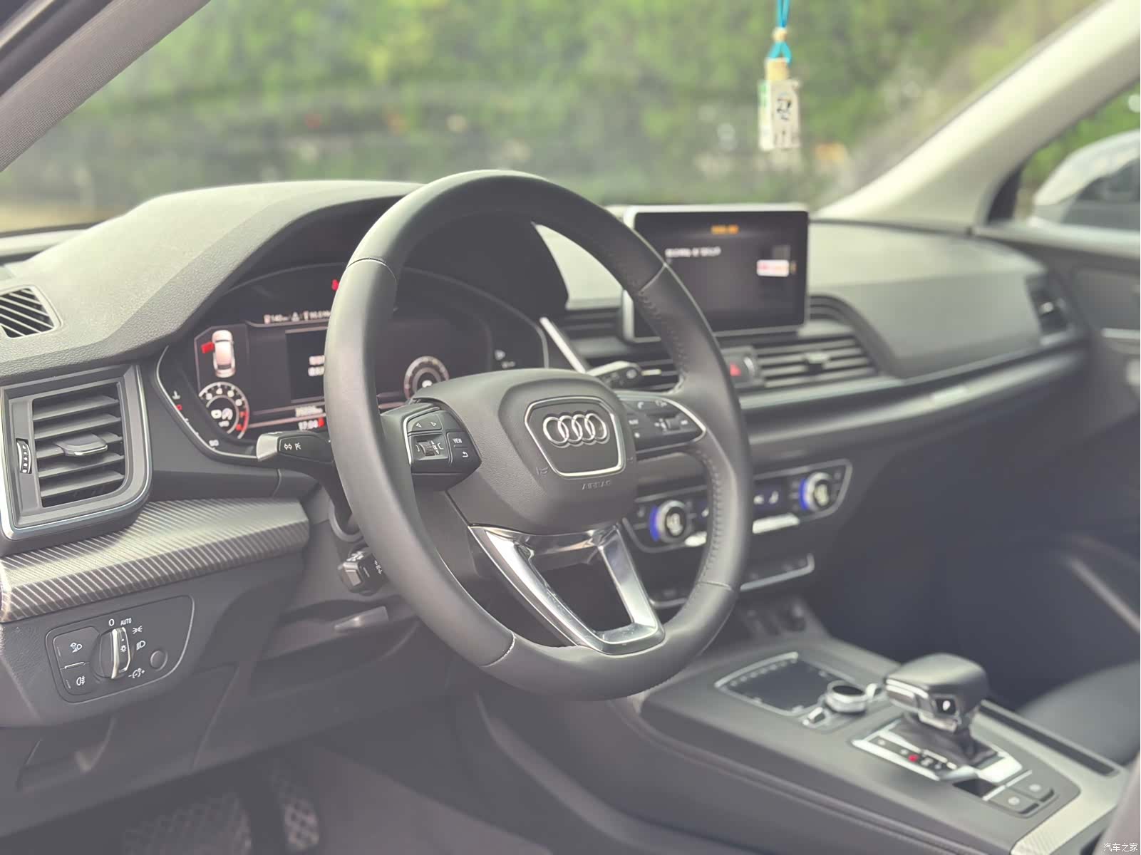Audi Q5L, 2021 16