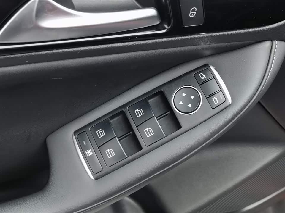 Infiniti QX30 Infiniti QX30