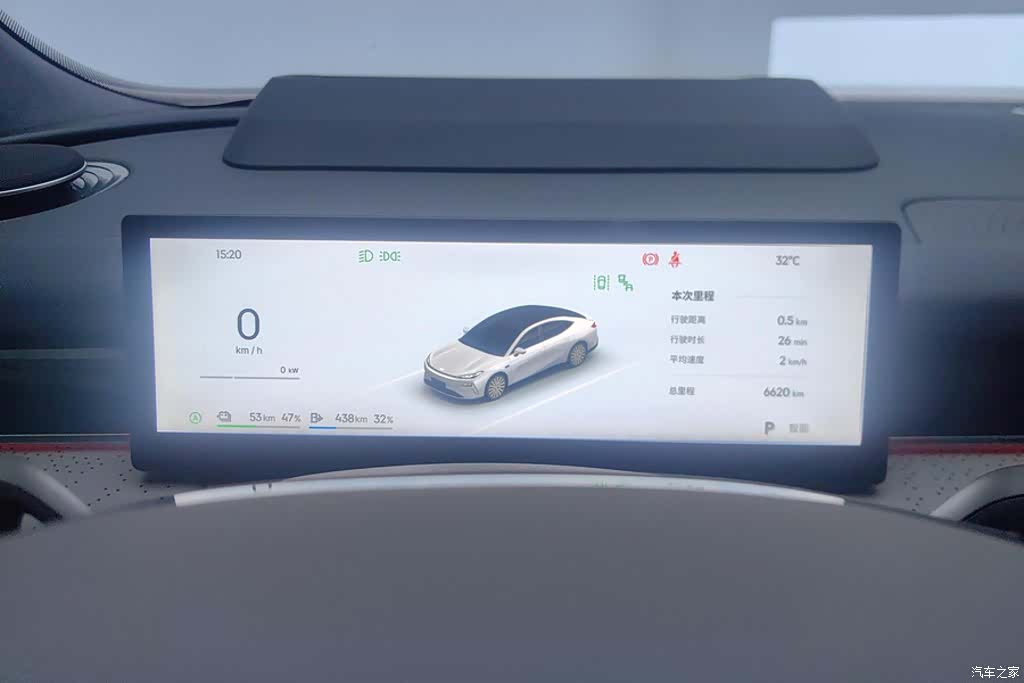 Geely 8, 2025 14