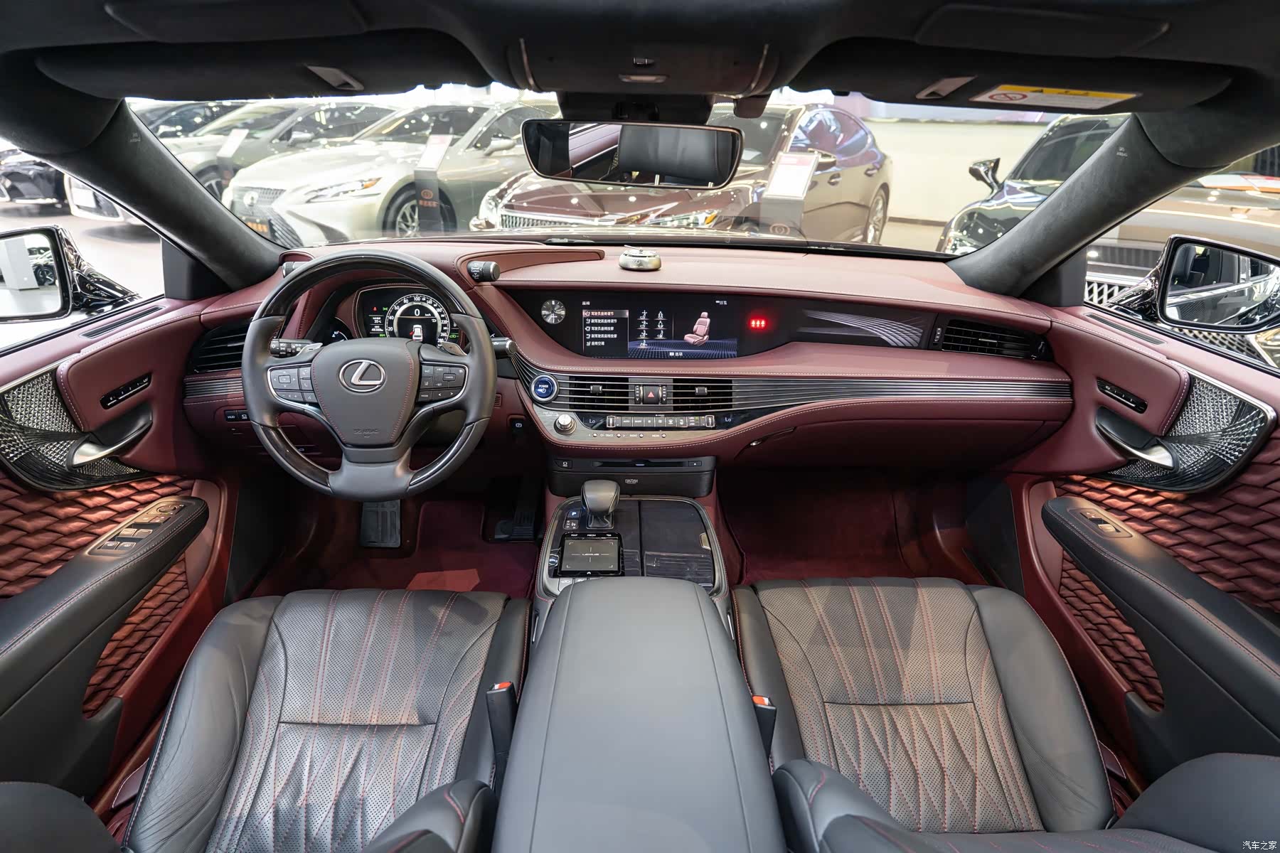 Lexus LS, 2018 13