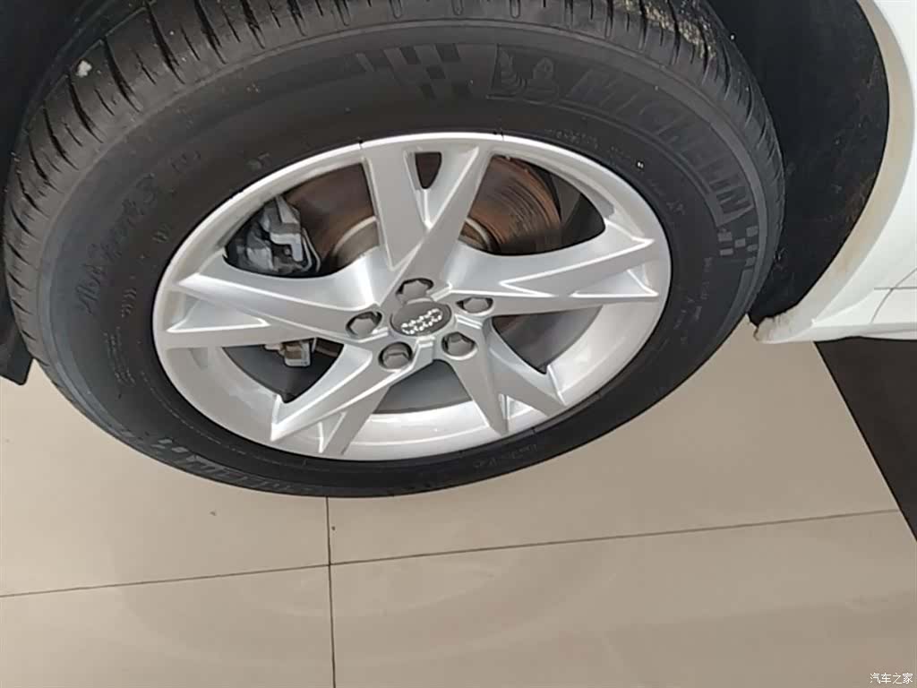 Audi Q3, 2019 23