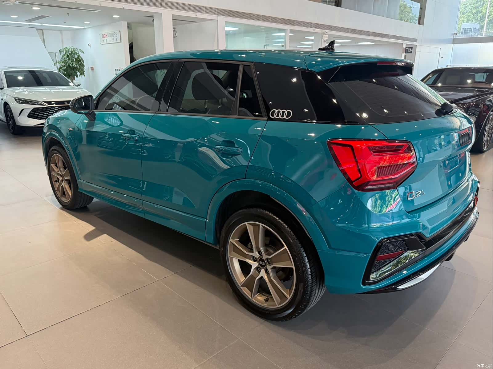 Audi Q2L, 2022 6