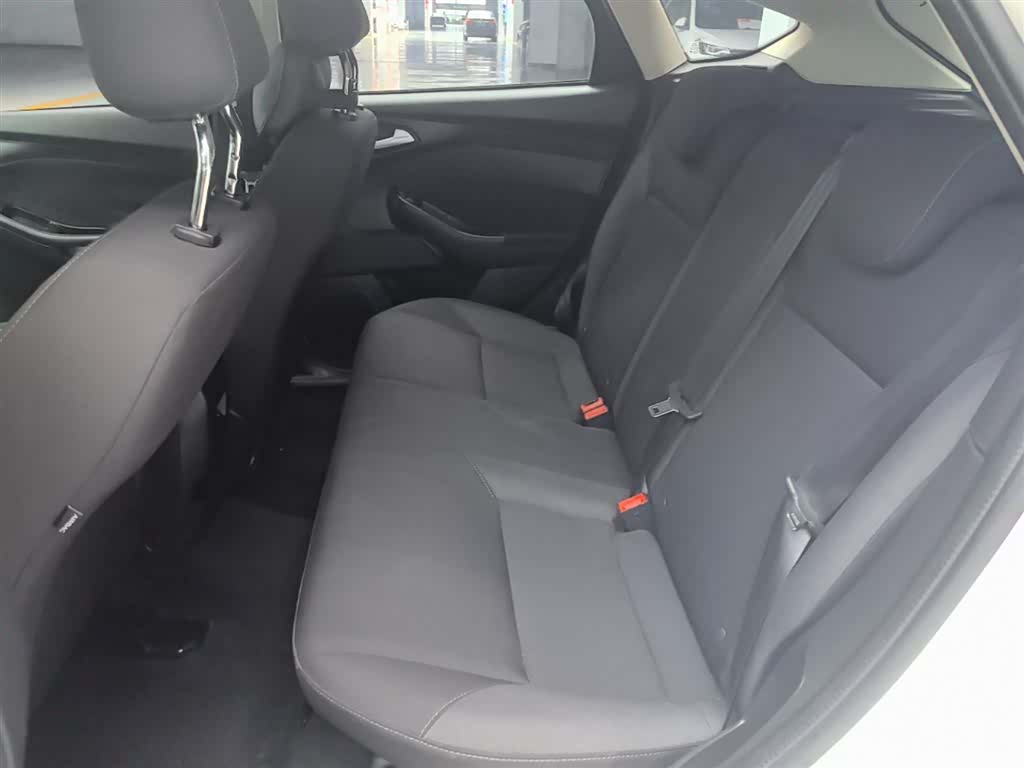 Ford Focus, 2016 17