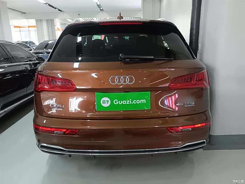 Audi Q5L, 2019 6