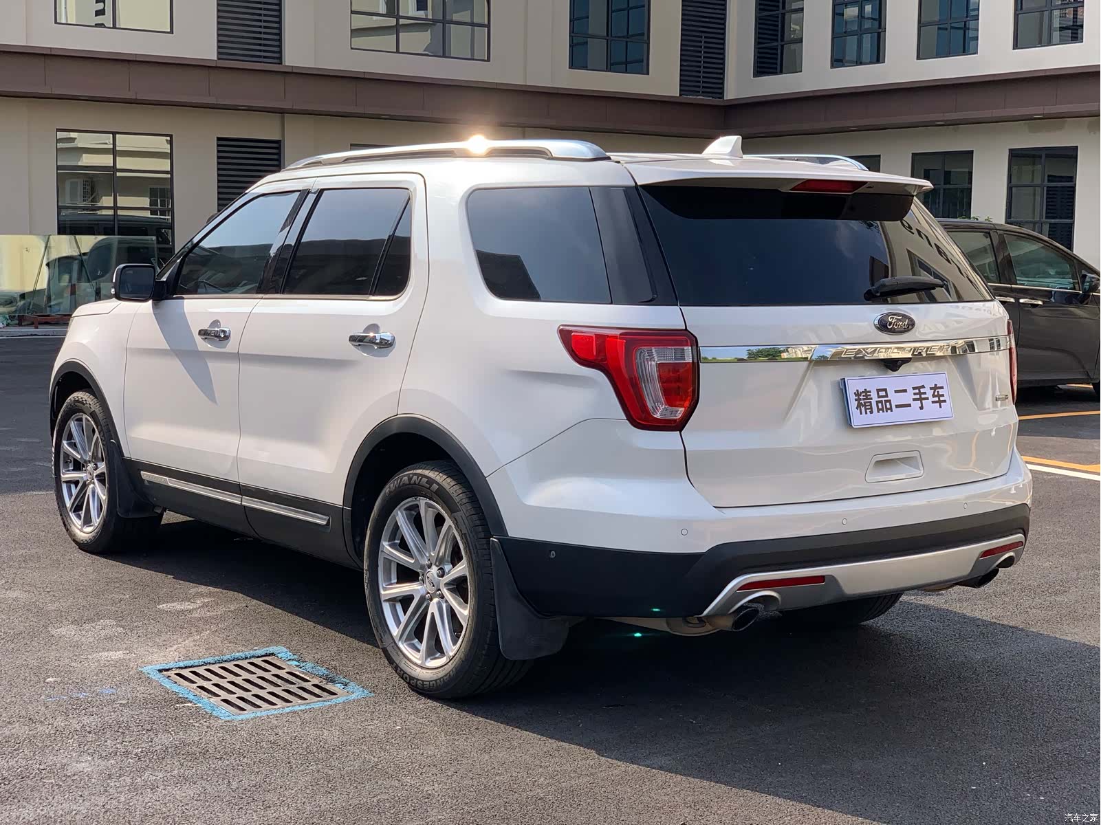 Ford Explorer, 2016 6
