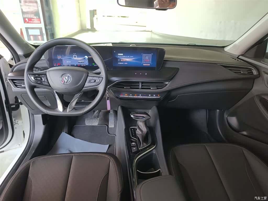 Buick Verano, 2023 10