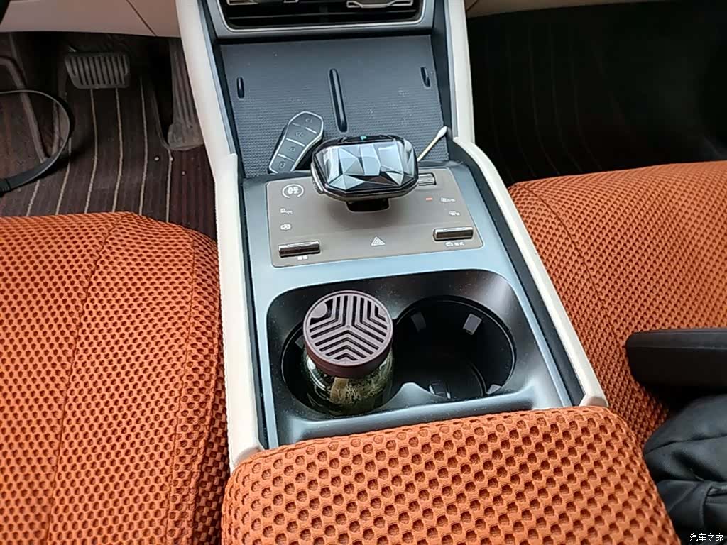 BYD Qin, 2024 14