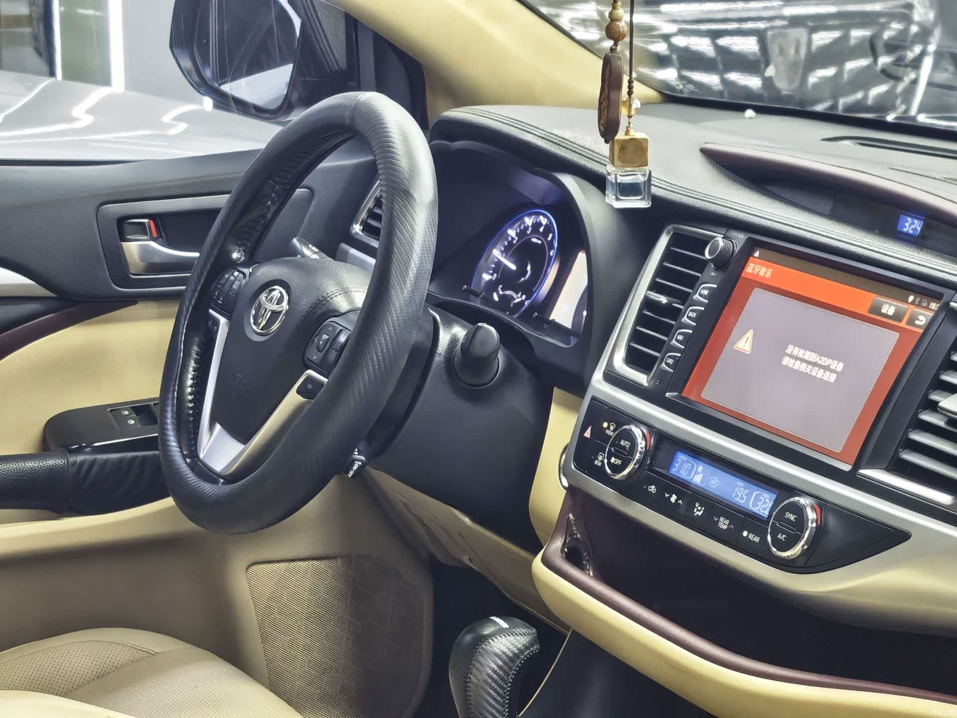 Toyota Highlander, 2016 10
