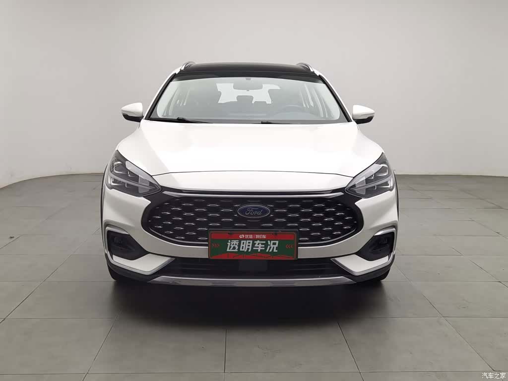 Ford Focus, 2021 3