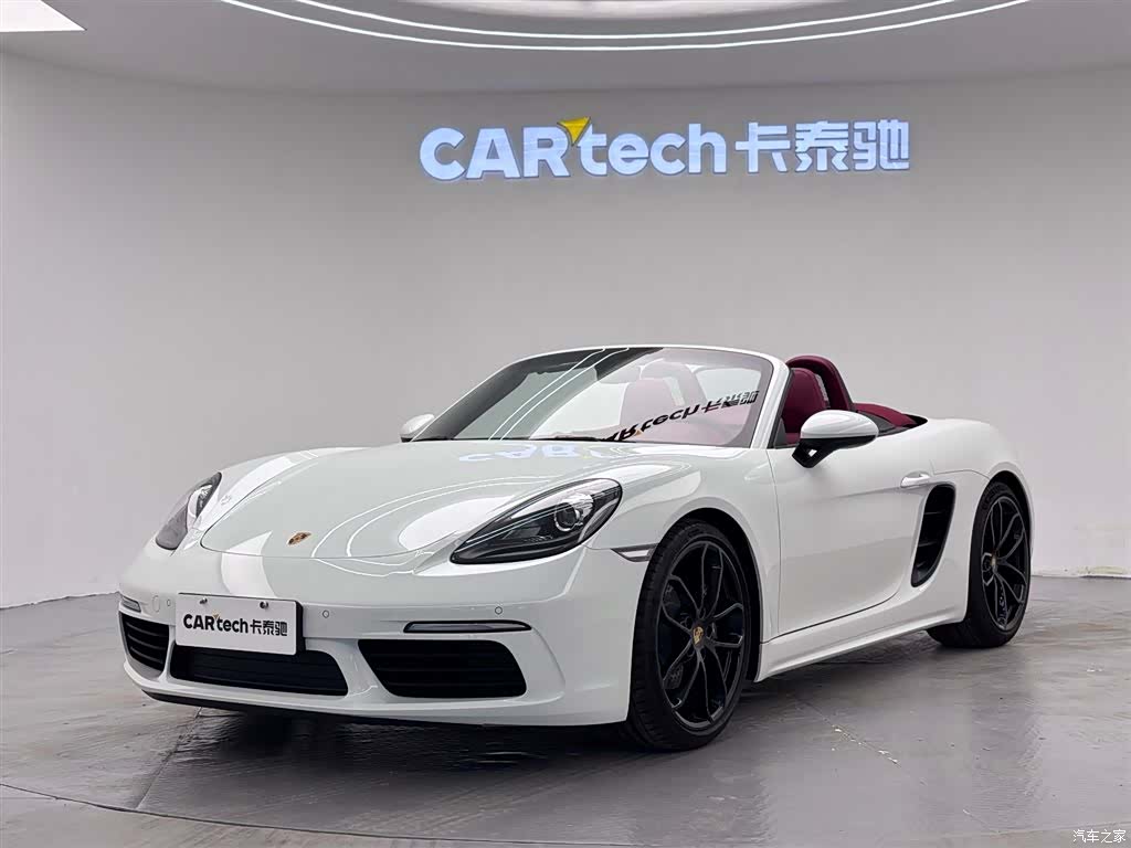 Porsche Boxster, 2026 1