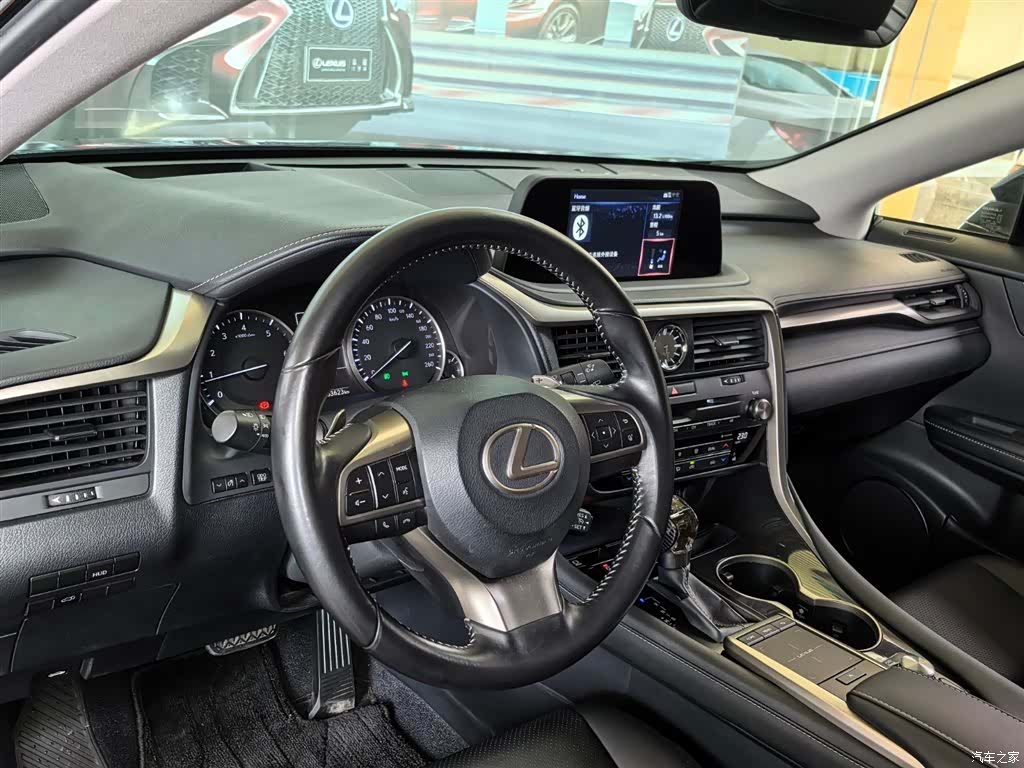 Lexus RX, 2021 все фото