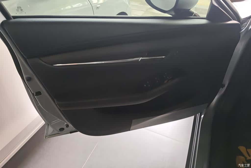 Mazda Mazda3, 2021 7