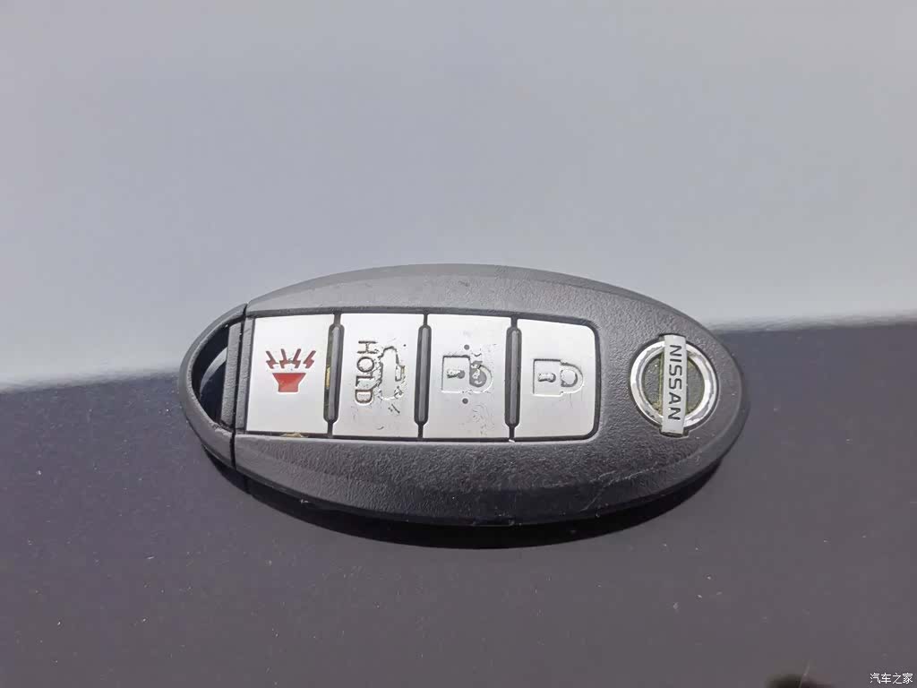 Nissan Teana, 2012 19