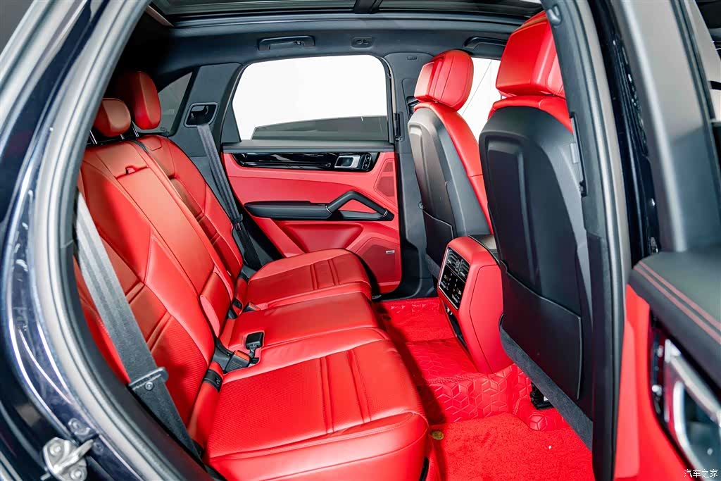 Porsche Cayenne, 2021 24