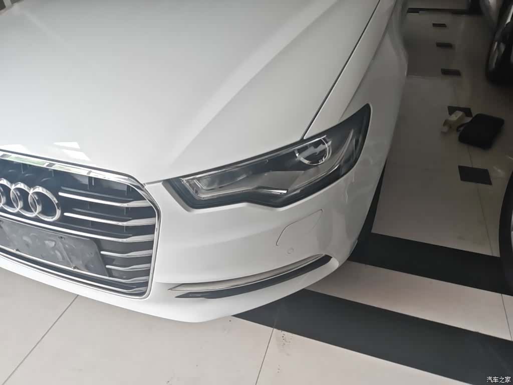 Audi A6L, 2016 24