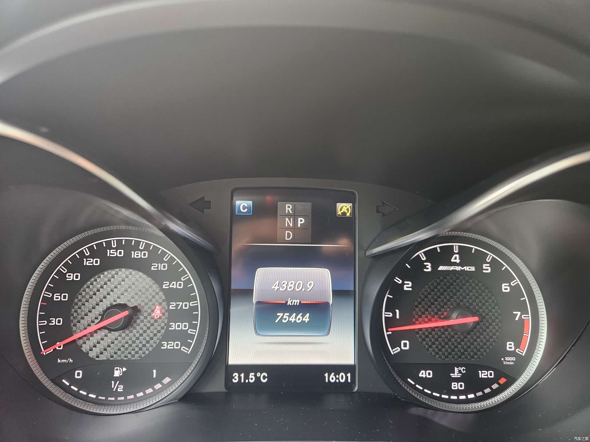 Mercedes-Benz GLC, 2019 12