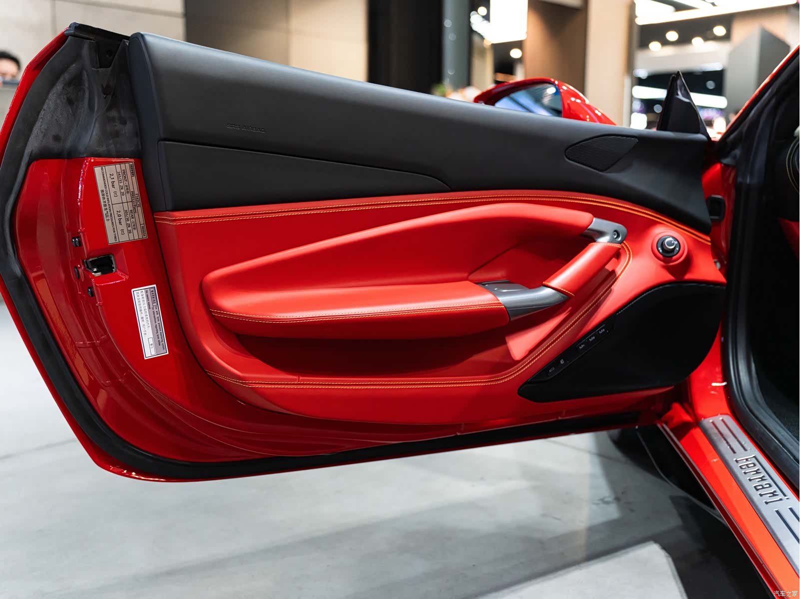Ferrari F8, 2022 17