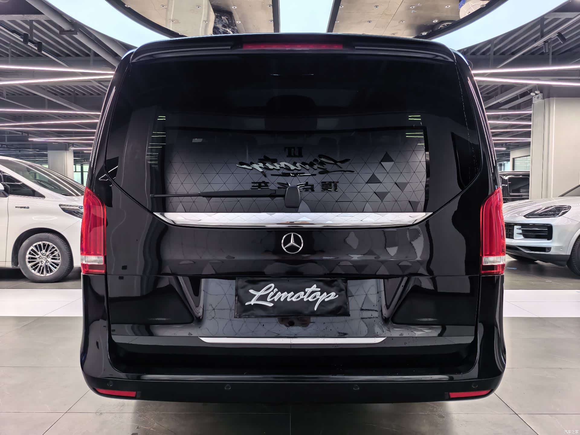Mercedes-Benz V-Class, 2018 все фото