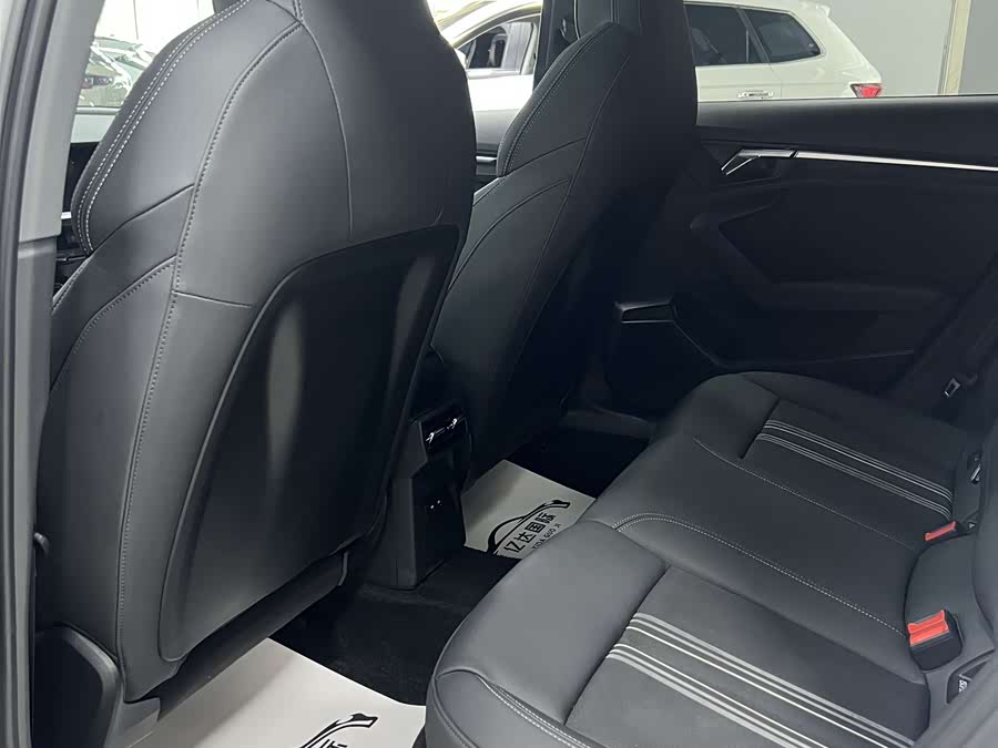 Audi A3 2022, фото 13
