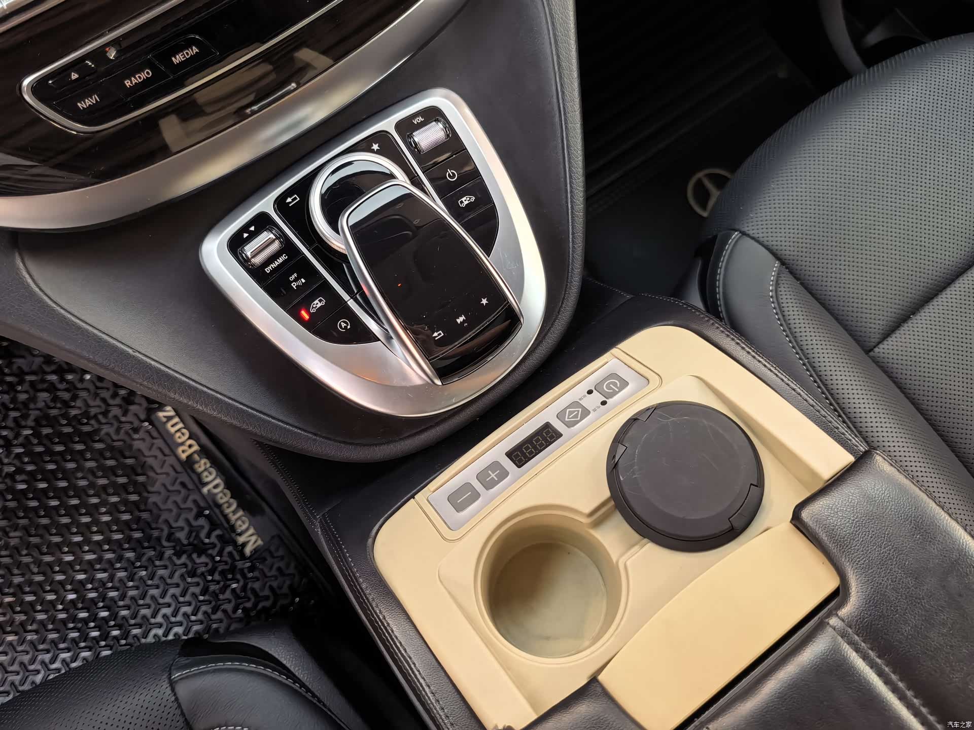 Mercedes-Benz V-Class, 2018 16