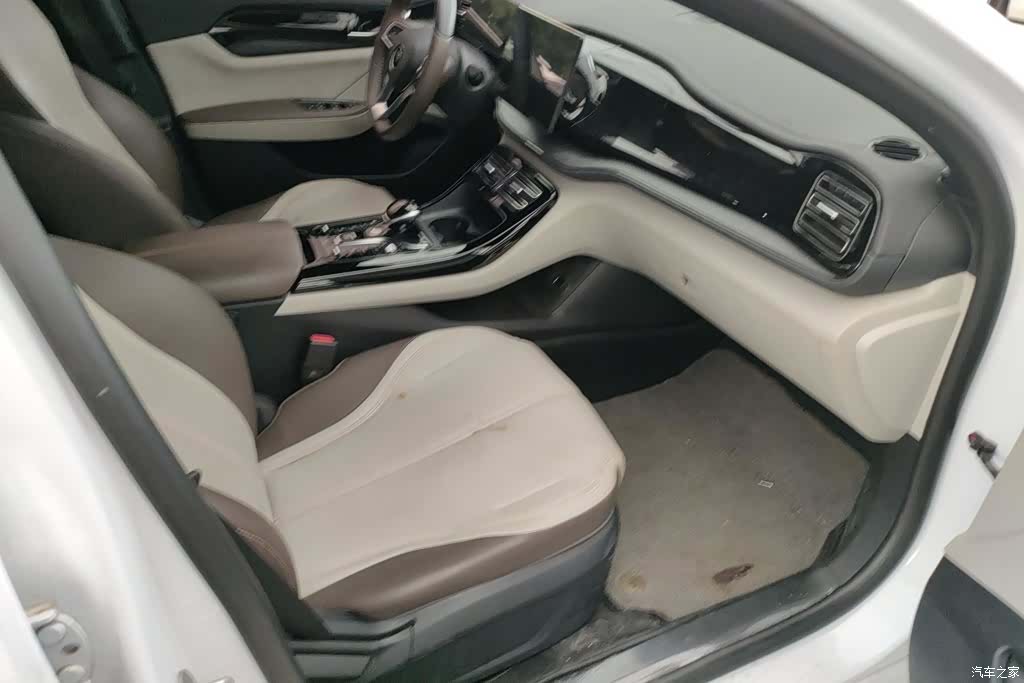 BYD Qin, 2023 8