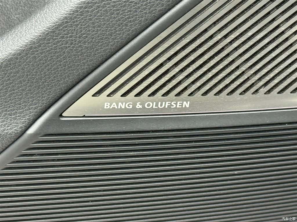 Audi Q7, 2024 17