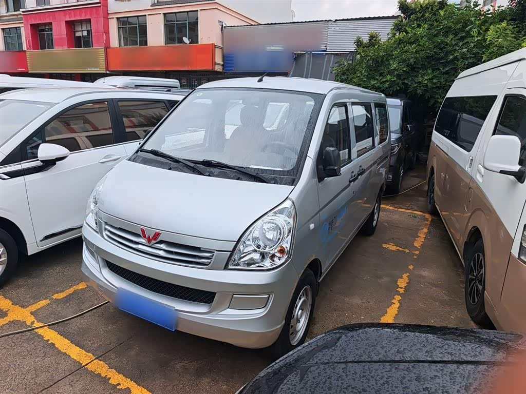 Wuling RongguangS