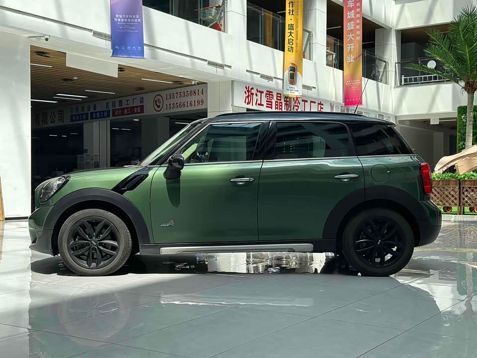 MINI COUNTRYMAN