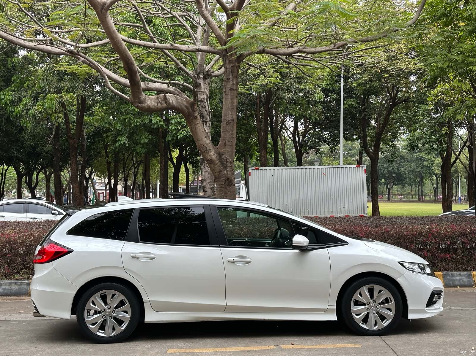 Honda Jade, 2019 13
