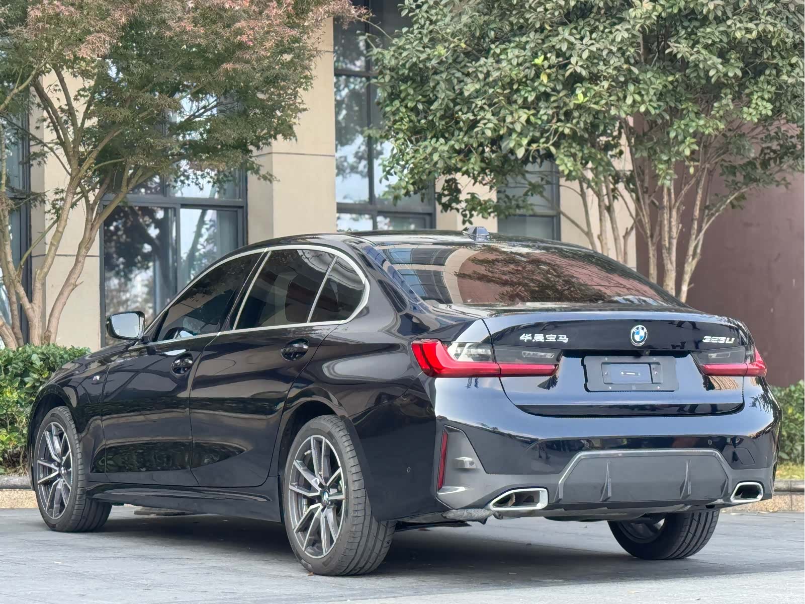 BMW 3 Series, 2024 12