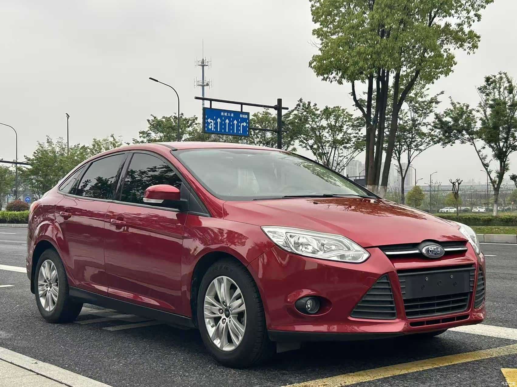 Ford Focus, 2015 7