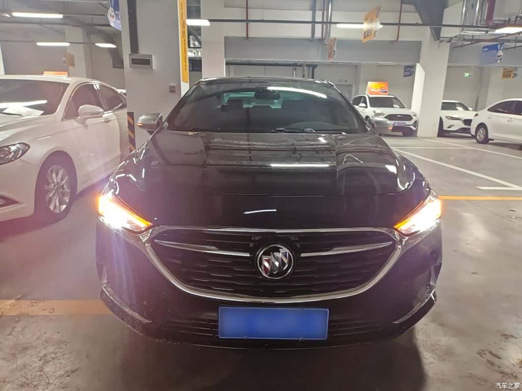 Buick LaCrosse, 2022 3