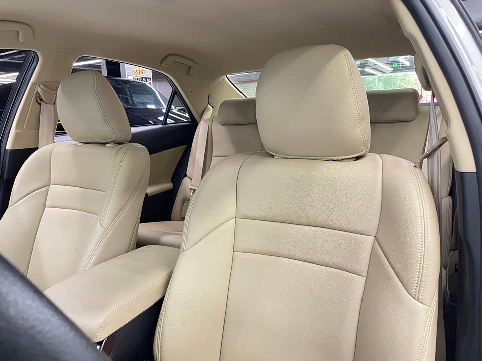 Toyota Reiz Toyota Reiz