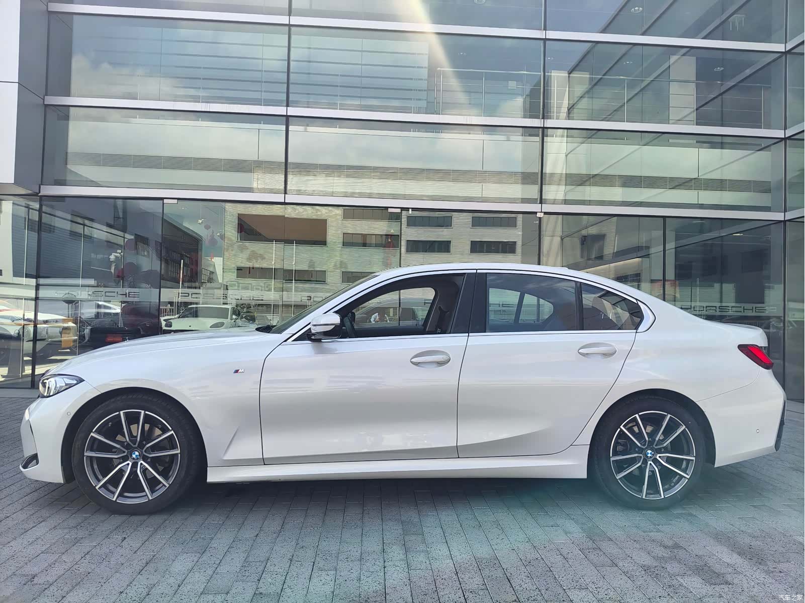 BMW 3 Series, 2025 2