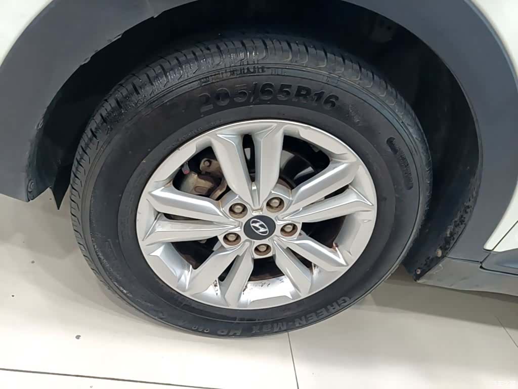 Hyundai ix25, 2016 23