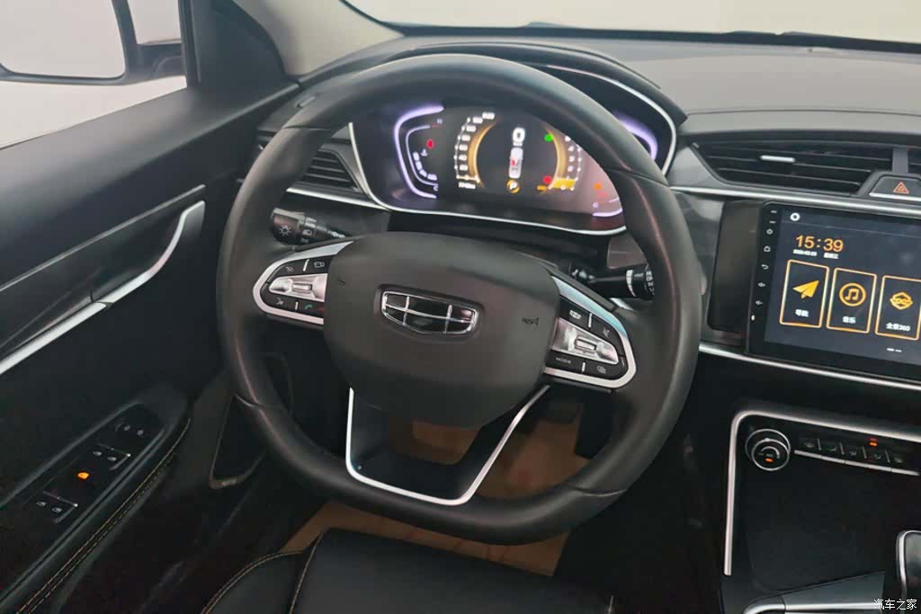 Geely Binray, 2025 15