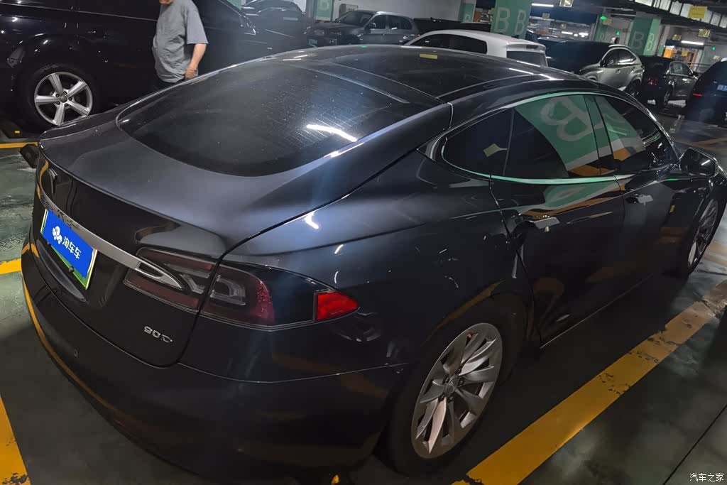 Tesla Model S, 2016 3