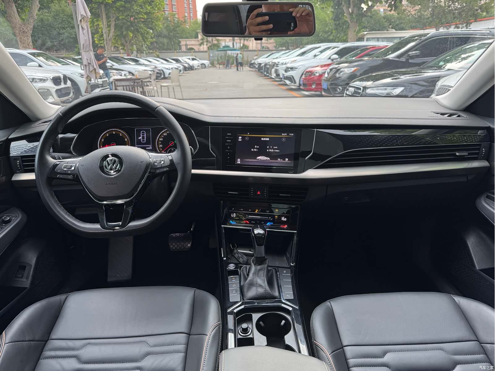 Volkswagen Passat, 2020 7