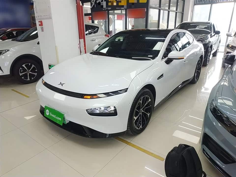 XPENG P7