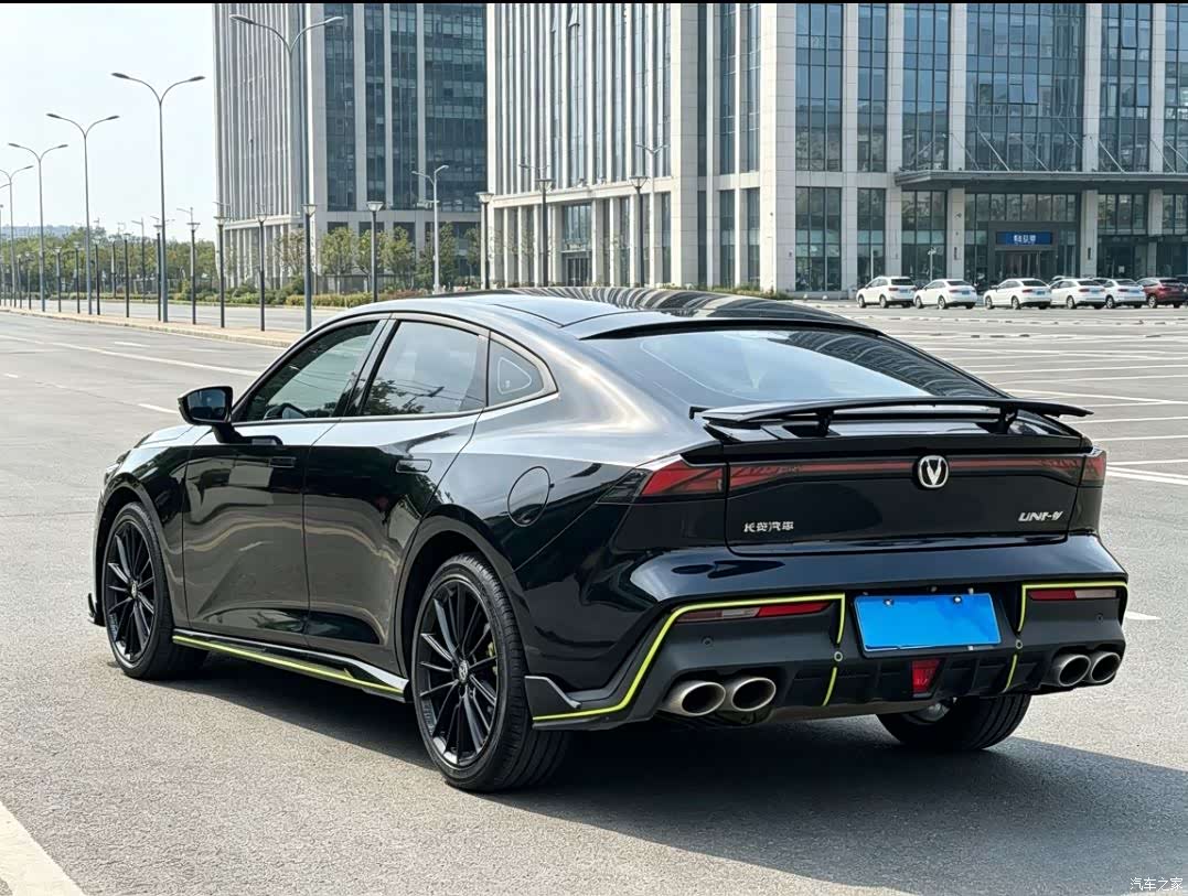 Changan UNI-V, 2022 4