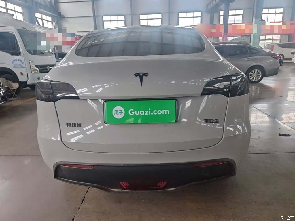 Tesla Model Y, 2022 6